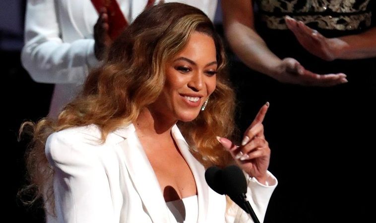 Beyonce'nin tavuk burger için ödediği para dudak uçuklattı 1